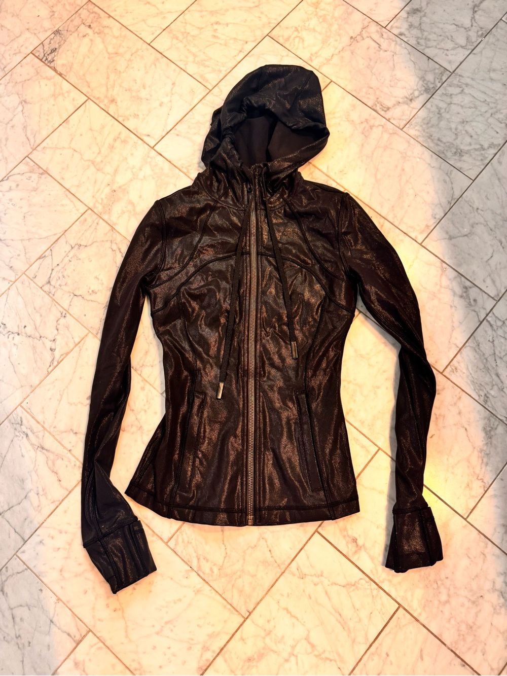 Women's Lululemon Shiny Black Hooded Lightweight Jacket